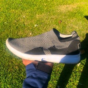 Nike air sockracer flyknit double buckle